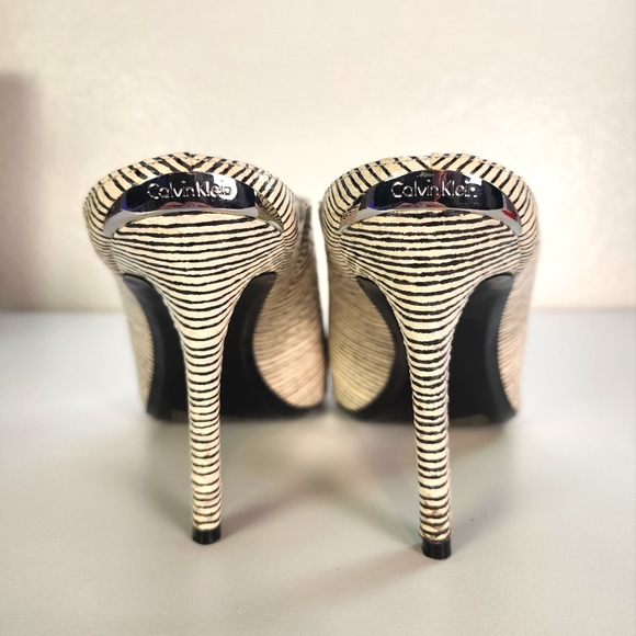 Calvin Klein Heels Size 8.5 - Picture 7 of 15